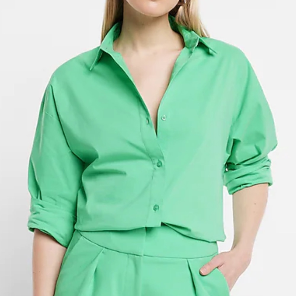 Express Poplin Boyfriend Portofino Shirt in Bright Kelly Green